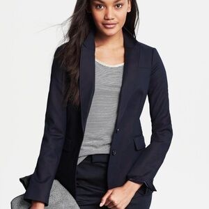 EUC- Banana Republic Classic 2 Button Cotton Blend Stretch Blazer